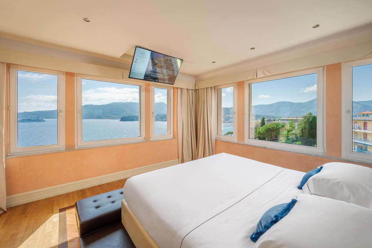  La nuova vita a 5 stelle del Grand Hotel Bristol di Rapallo